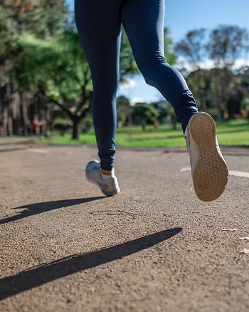 Dagelijkse lichaamsbeweging tijdens de NEW START Gezondheidsweek bevordert gezondheid en welzijn.